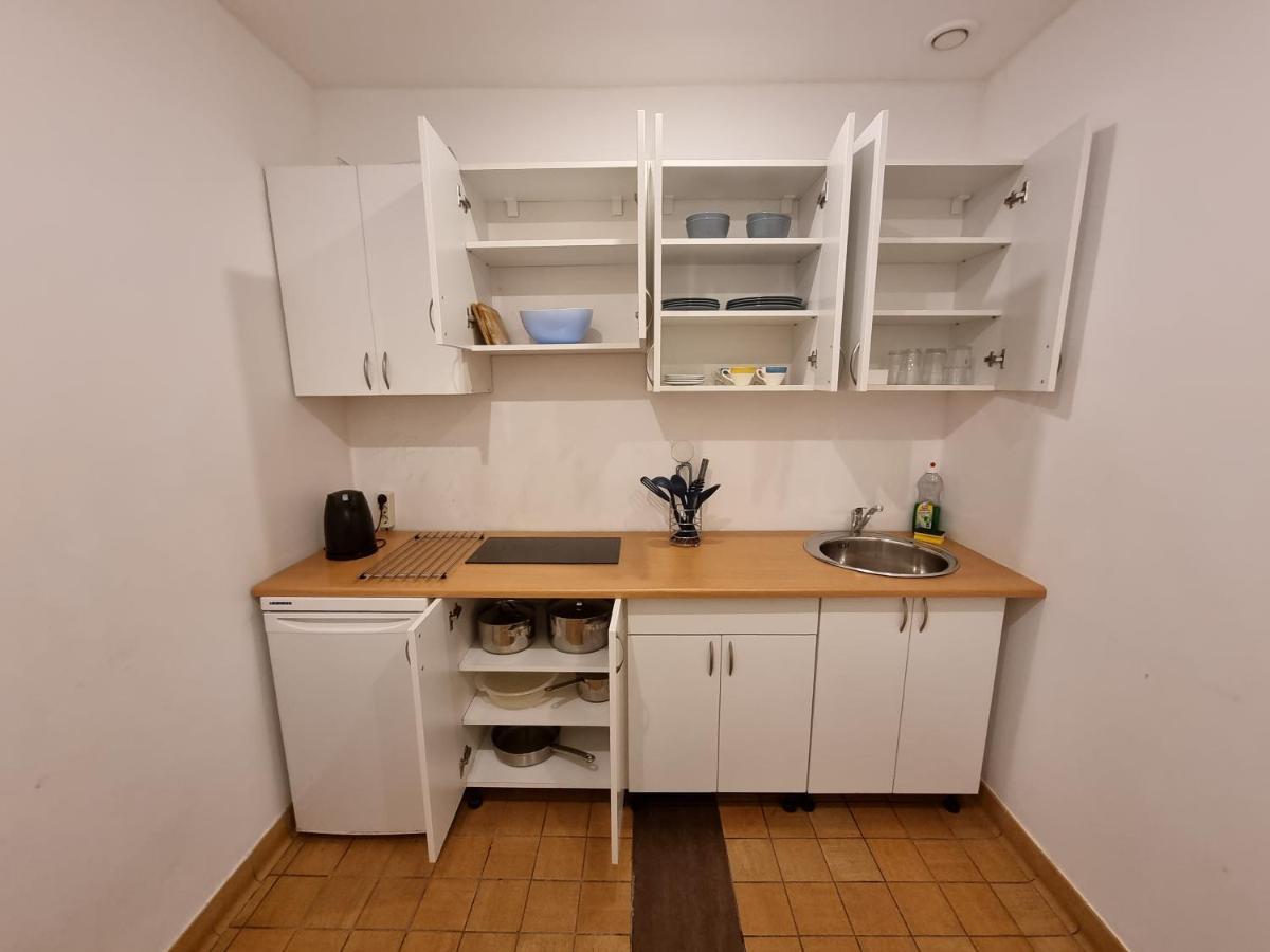 Alina'S Apartman Bécs Kültér fotó